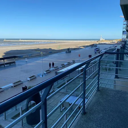 Casino Ab0202 With Sea View Apartment Nieuwpoort