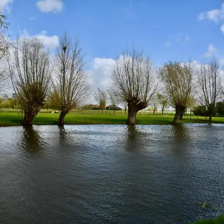 In By The Marina Apartmán